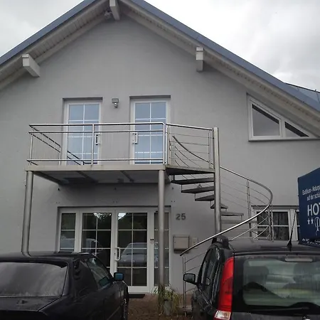 H&e * Steinheim (Westphalia)